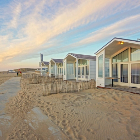 Strand bungalows