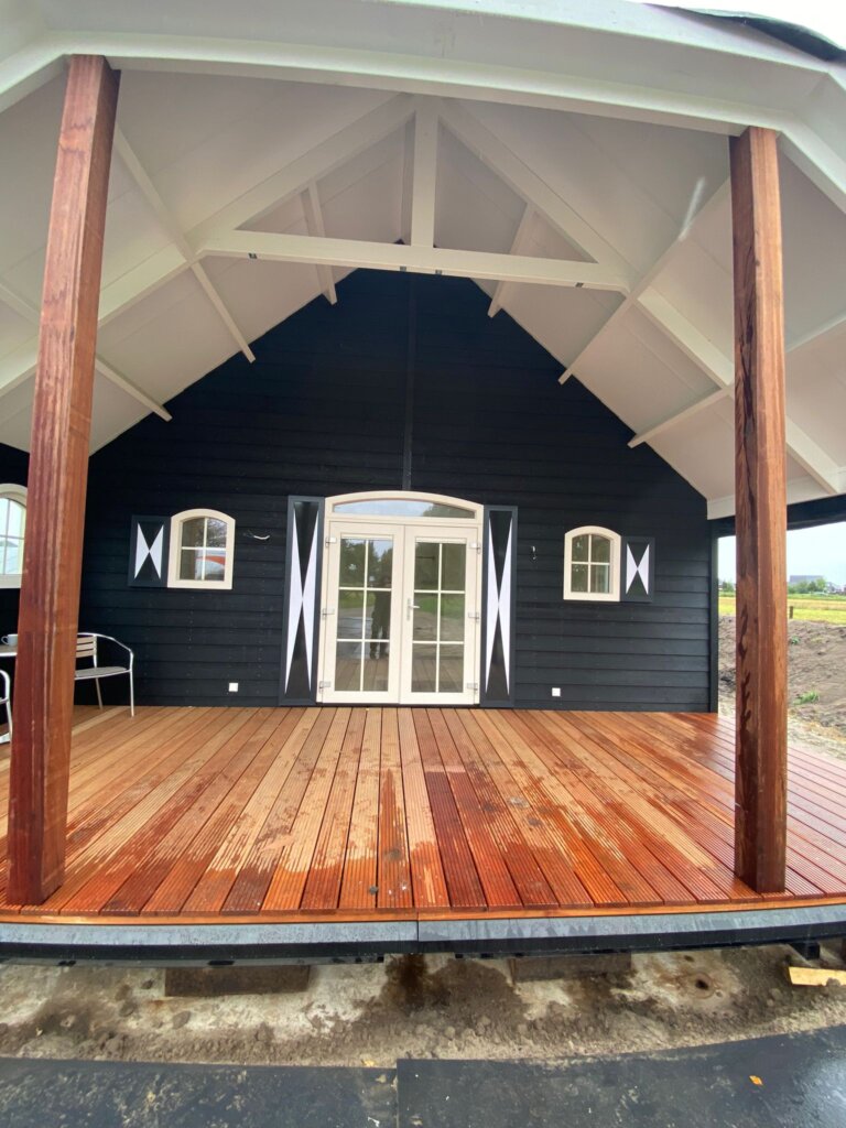 226f5f19-c6a4-481c-8d41-364120bc655e